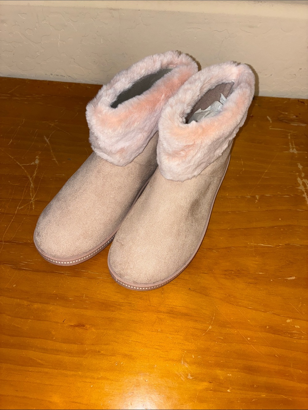 Skechers Women's Faux-Suede Ankle Slippers - Blush Pink